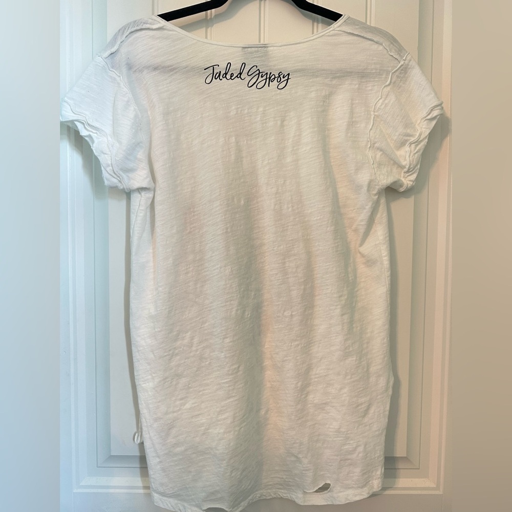 Jaded Gypsy KISS distressed white tee Small/Medium - Picture 3 of 8